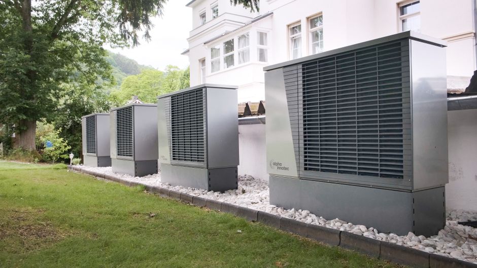 Lincs Climate Solutions, air conditioning engineer services covering Sleaford Air Conditioning Installation in Sleaford